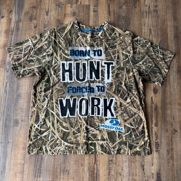 Mossy Oak Other - Mossy Oak Men's Camouflage “Born To Hunt” Graphic Tee Hunting Outdoors Size XL